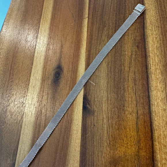 Pandora Me bracelet - Picture 1 of 3